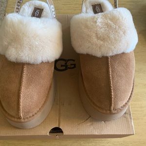 Platform Ugg Slides